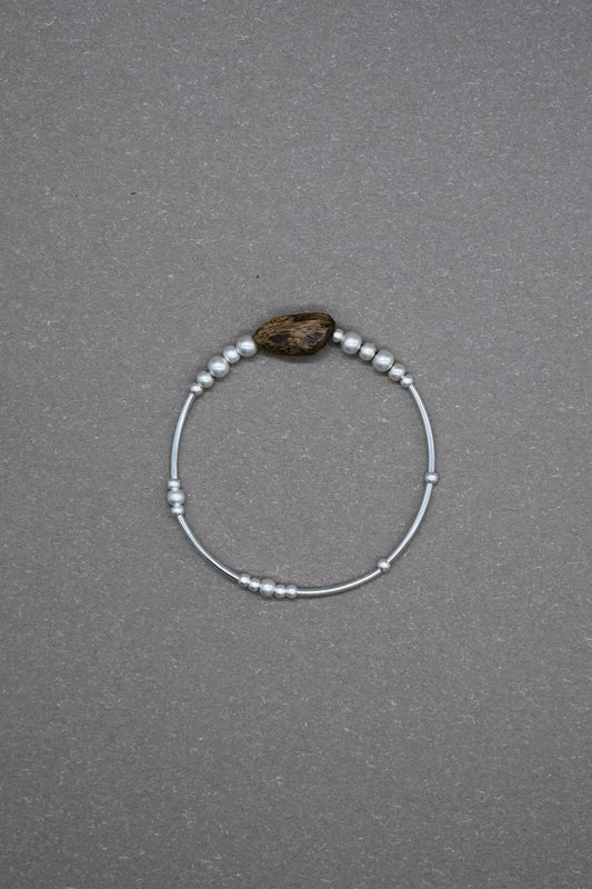 Purify & Flow | Raw Agarwood Centerpiece & Sterling Silver Bracelet